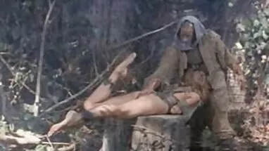 İki cesur kız birbirlerine dokunmak yerli erotik sex filmi