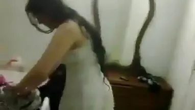 Ünsüzler, yerli sex filmi itme